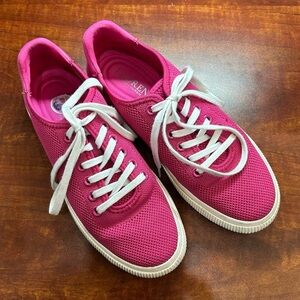 Lauren Ralph Lauren Pink Jaylin Sneakers with White Laces Size 6.5B